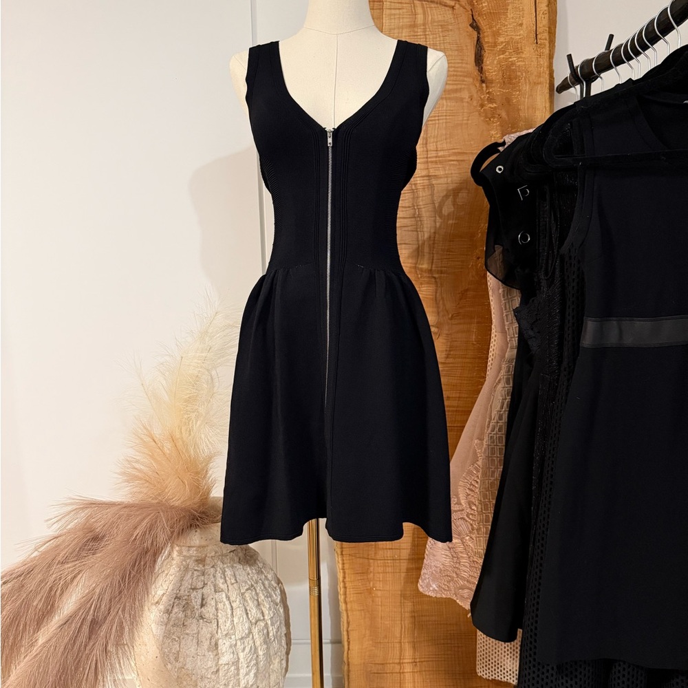 NWT Sandro Black Sheath Mini Dress V-Neck Sleeveless